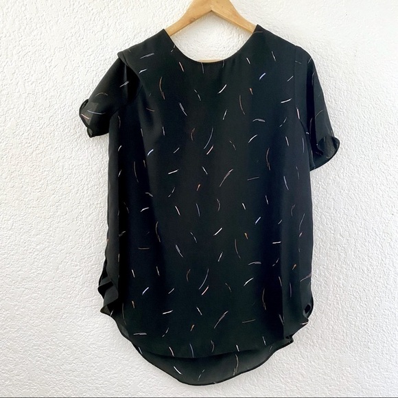 Apt 9 black short sleeve dressy blouse Size Large - Picture 2 of 11